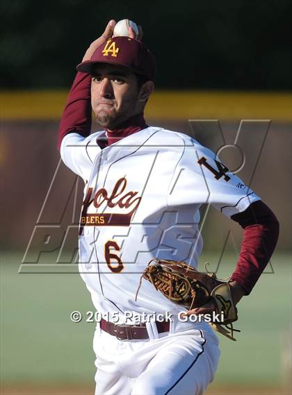 Thumbnail 3 in Notre Dame @ Loyola Academy (IHSA Class 4A Regional Playoff) photogallery.