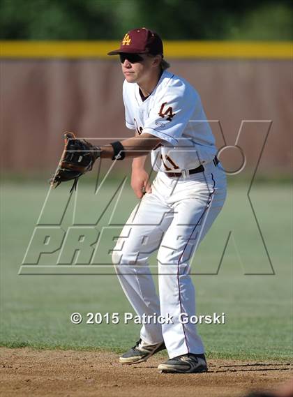 Thumbnail 3 in Notre Dame @ Loyola Academy (IHSA Class 4A Regional Playoff) photogallery.