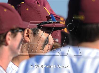 Thumbnail 1 in Notre Dame @ Loyola Academy (IHSA Class 4A Regional Playoff) photogallery.