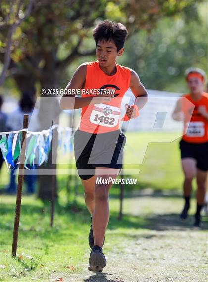 Thumbnail 2 in UIL 2A Boys Cross Country State Final photogallery.