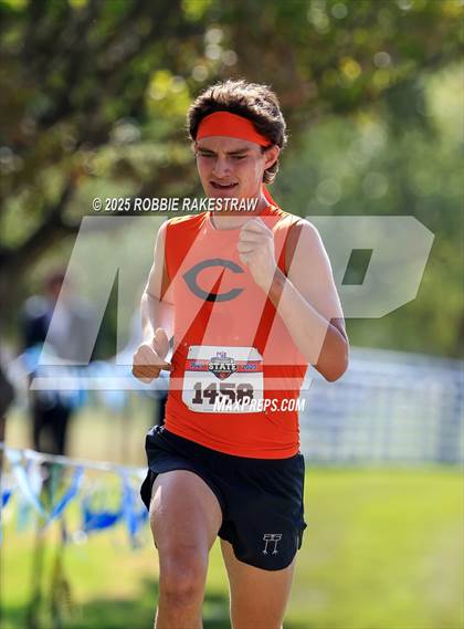 Thumbnail 2 in UIL 2A Boys Cross Country State Final photogallery.