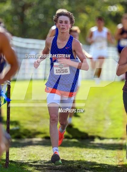 Thumbnail 1 in UIL 2A Boys Cross Country State Final photogallery.