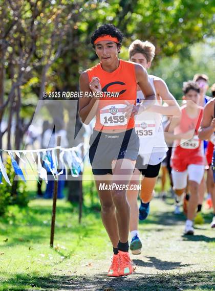 Thumbnail 2 in UIL 2A Boys Cross Country State Final photogallery.