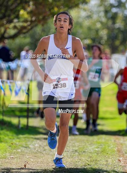 Thumbnail 1 in UIL 2A Boys Cross Country State Final photogallery.