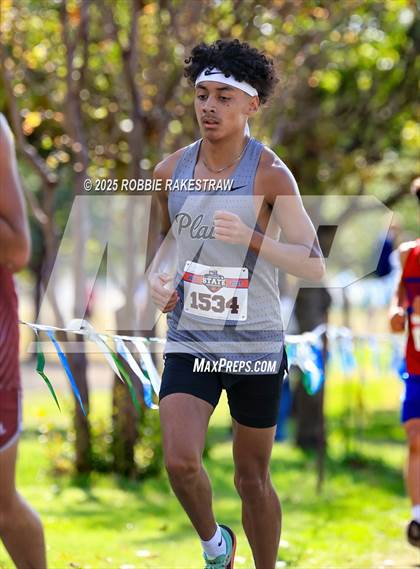 Thumbnail 3 in UIL 2A Boys Cross Country State Final photogallery.