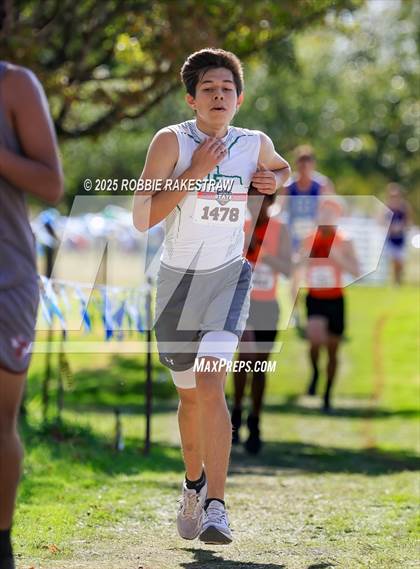 Thumbnail 2 in UIL 2A Boys Cross Country State Final photogallery.