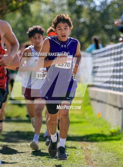 Thumbnail 2 in UIL 2A Boys Cross Country State Final photogallery.