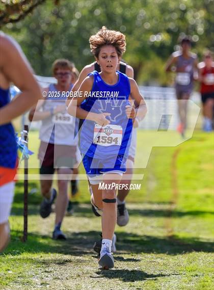 Thumbnail 1 in UIL 2A Boys Cross Country State Final photogallery.