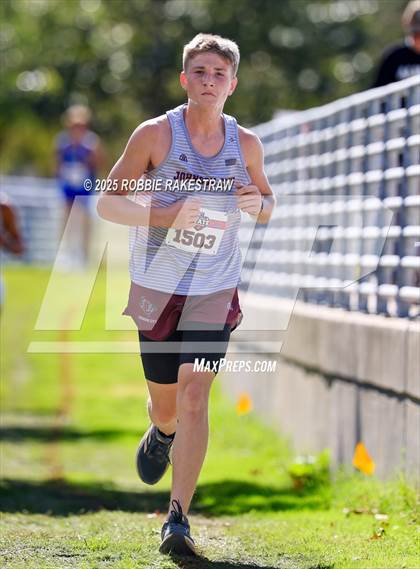 Thumbnail 3 in UIL 2A Boys Cross Country State Final photogallery.