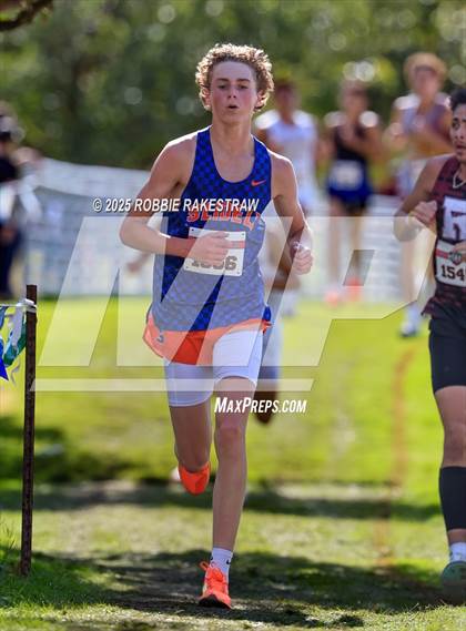Thumbnail 2 in UIL 2A Boys Cross Country State Final photogallery.
