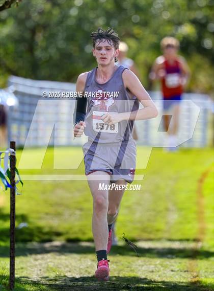 Thumbnail 1 in UIL 2A Boys Cross Country State Final photogallery.