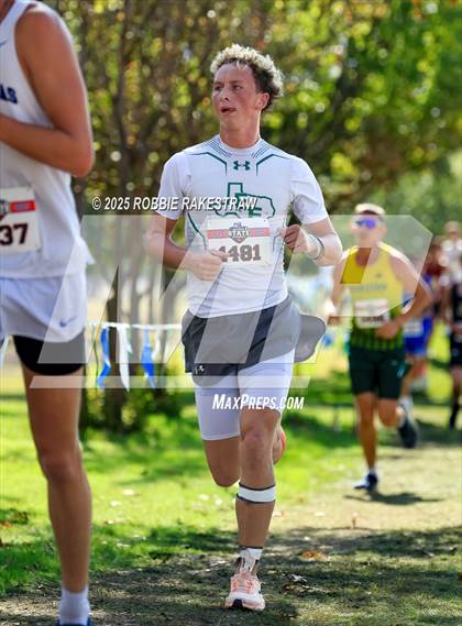 Thumbnail 1 in UIL 2A Boys Cross Country State Final photogallery.