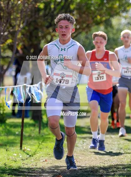 Thumbnail 2 in UIL 2A Boys Cross Country State Final photogallery.