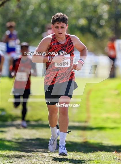 Thumbnail 2 in UIL 2A Boys Cross Country State Final photogallery.