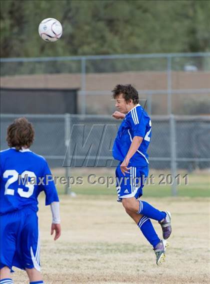 Thumbnail 1 in Sahuarita vs Douglas (Chris Maier Tournament) photogallery.