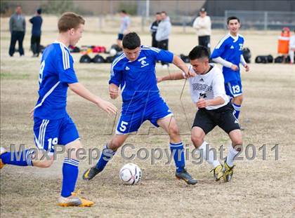 Thumbnail 3 in Sahuarita vs Douglas (Chris Maier Tournament) photogallery.
