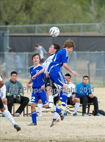 Thumbnail 2 in Sahuarita vs Douglas (Chris Maier Tournament) photogallery.