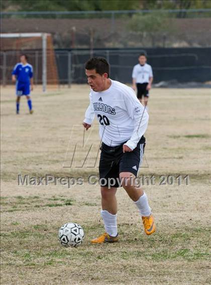 Thumbnail 2 in Sahuarita vs Douglas (Chris Maier Tournament) photogallery.