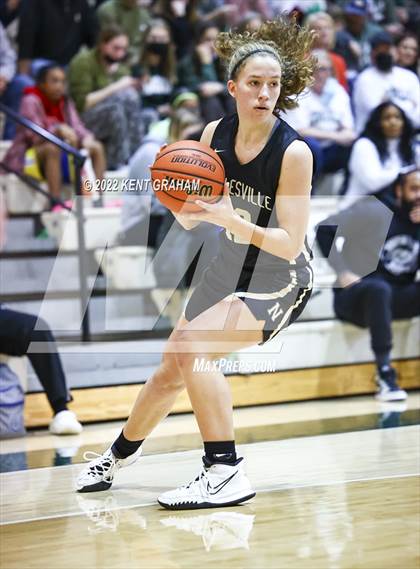 Thumbnail 1 in Zionsville vs Noblesville (IHSAA Sectional Round 1 Playoff) photogallery.