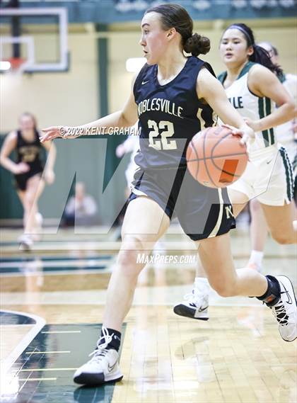 Thumbnail 2 in Zionsville vs Noblesville (IHSAA Sectional Round 1 Playoff) photogallery.