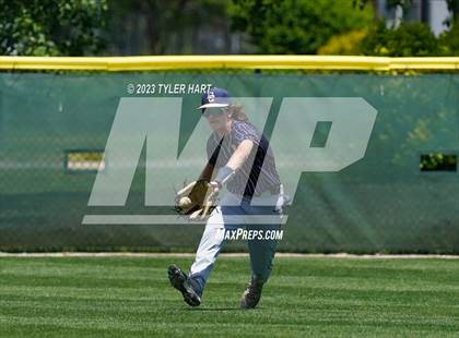 Thumbnail 2 in Decatur Central vs. Terre Haute North Vigo (IHSAA 4A Sectional 12 Semi-Final) photogallery.