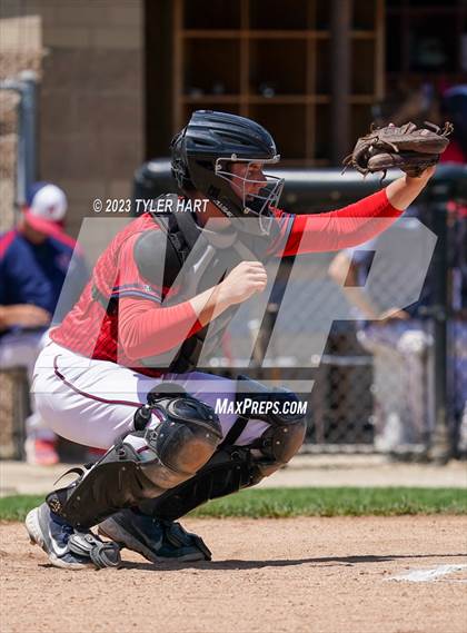 Thumbnail 1 in Decatur Central vs. Terre Haute North Vigo (IHSAA 4A Sectional 12 Semi-Final) photogallery.
