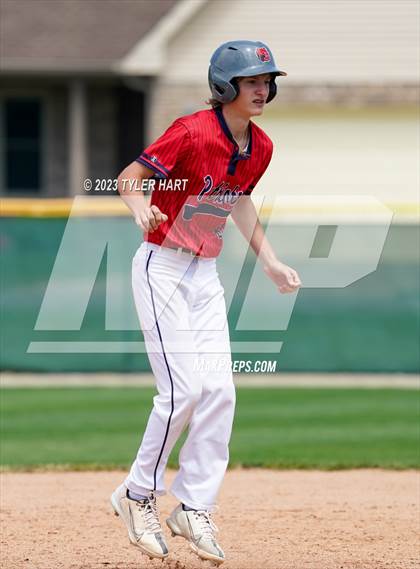 Thumbnail 3 in Decatur Central vs. Terre Haute North Vigo (IHSAA 4A Sectional 12 Semi-Final) photogallery.