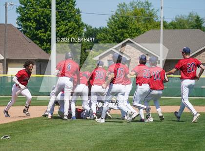 Thumbnail 3 in Decatur Central vs. Terre Haute North Vigo (IHSAA 4A Sectional 12 Semi-Final) photogallery.
