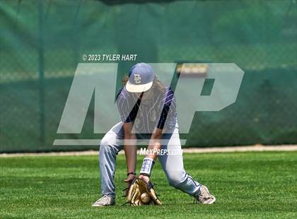 Thumbnail 3 in Decatur Central vs. Terre Haute North Vigo (IHSAA 4A Sectional 12 Semi-Final) photogallery.