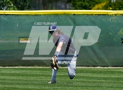 Thumbnail 1 in Decatur Central vs. Terre Haute North Vigo (IHSAA 4A Sectional 12 Semi-Final) photogallery.