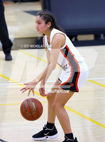 Thumbnail 3 in Lynwood vs. Harvard-Westlake (CIF-SS Open Playoff) photogallery.