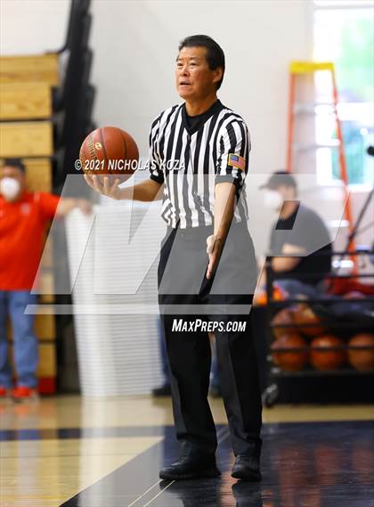 Thumbnail 2 in Lynwood vs. Harvard-Westlake (CIF-SS Open Playoff) photogallery.