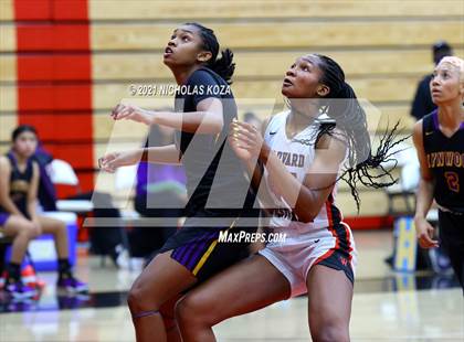 Thumbnail 1 in Lynwood vs. Harvard-Westlake (CIF-SS Open Playoff) photogallery.
