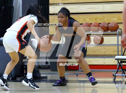 Thumbnail 2 in Lynwood vs. Harvard-Westlake (CIF-SS Open Playoff) photogallery.