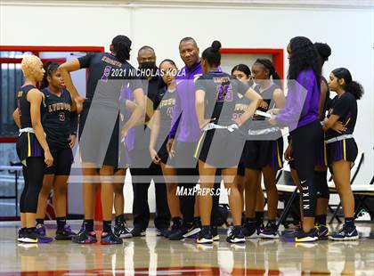 Thumbnail 1 in Lynwood vs. Harvard-Westlake (CIF-SS Open Playoff) photogallery.