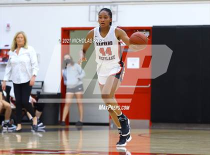 Thumbnail 3 in Lynwood vs. Harvard-Westlake (CIF-SS Open Playoff) photogallery.