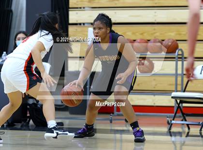 Thumbnail 3 in Lynwood vs. Harvard-Westlake (CIF-SS Open Playoff) photogallery.