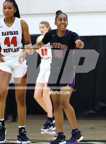 Thumbnail 2 in Lynwood vs. Harvard-Westlake (CIF-SS Open Playoff) photogallery.