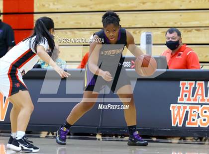 Thumbnail 3 in Lynwood vs. Harvard-Westlake (CIF-SS Open Playoff) photogallery.