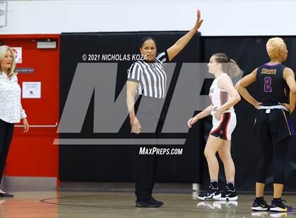 Thumbnail 3 in Lynwood vs. Harvard-Westlake (CIF-SS Open Playoff) photogallery.
