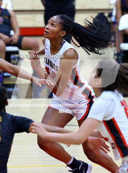Thumbnail 1 in Lynwood vs. Harvard-Westlake (CIF-SS Open Playoff) photogallery.