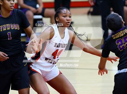 Thumbnail 2 in Lynwood vs. Harvard-Westlake (CIF-SS Open Playoff) photogallery.