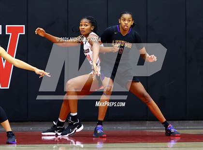 Thumbnail 3 in Lynwood vs. Harvard-Westlake (CIF-SS Open Playoff) photogallery.