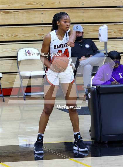 Thumbnail 3 in Lynwood vs. Harvard-Westlake (CIF-SS Open Playoff) photogallery.