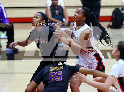 Thumbnail 2 in Lynwood vs. Harvard-Westlake (CIF-SS Open Playoff) photogallery.