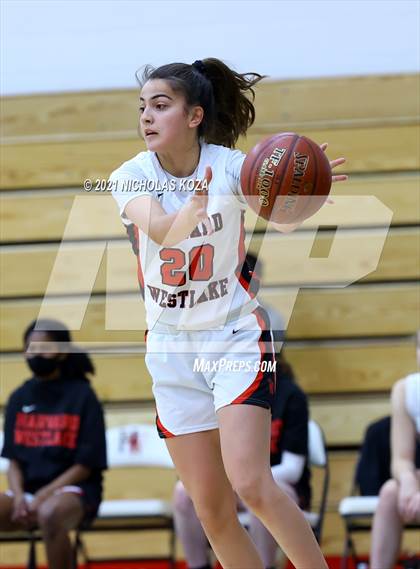 Thumbnail 1 in Lynwood vs. Harvard-Westlake (CIF-SS Open Playoff) photogallery.