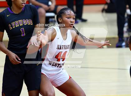 Thumbnail 3 in Lynwood vs. Harvard-Westlake (CIF-SS Open Playoff) photogallery.