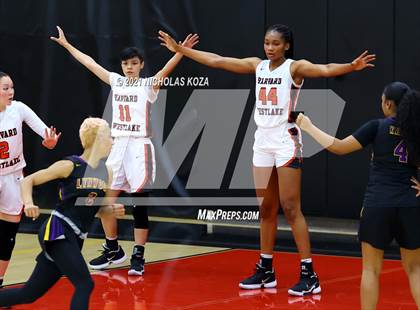 Thumbnail 1 in Lynwood vs. Harvard-Westlake (CIF-SS Open Playoff) photogallery.