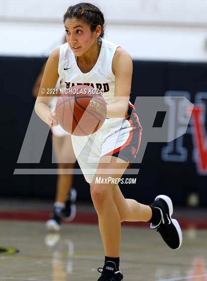 Thumbnail 3 in Lynwood vs. Harvard-Westlake (CIF-SS Open Playoff) photogallery.