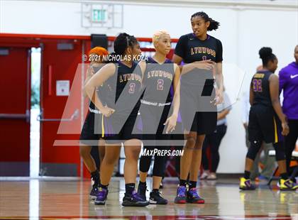 Thumbnail 3 in Lynwood vs. Harvard-Westlake (CIF-SS Open Playoff) photogallery.